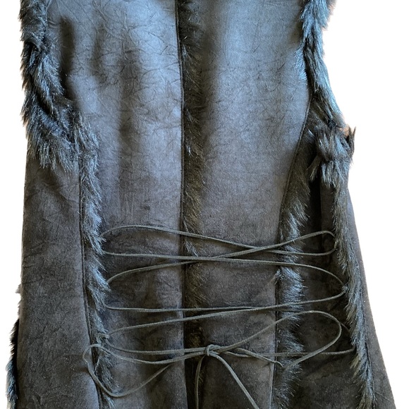 Women sleeveless Faux Fur Vest Jacket Coat - Picture 3 of 5